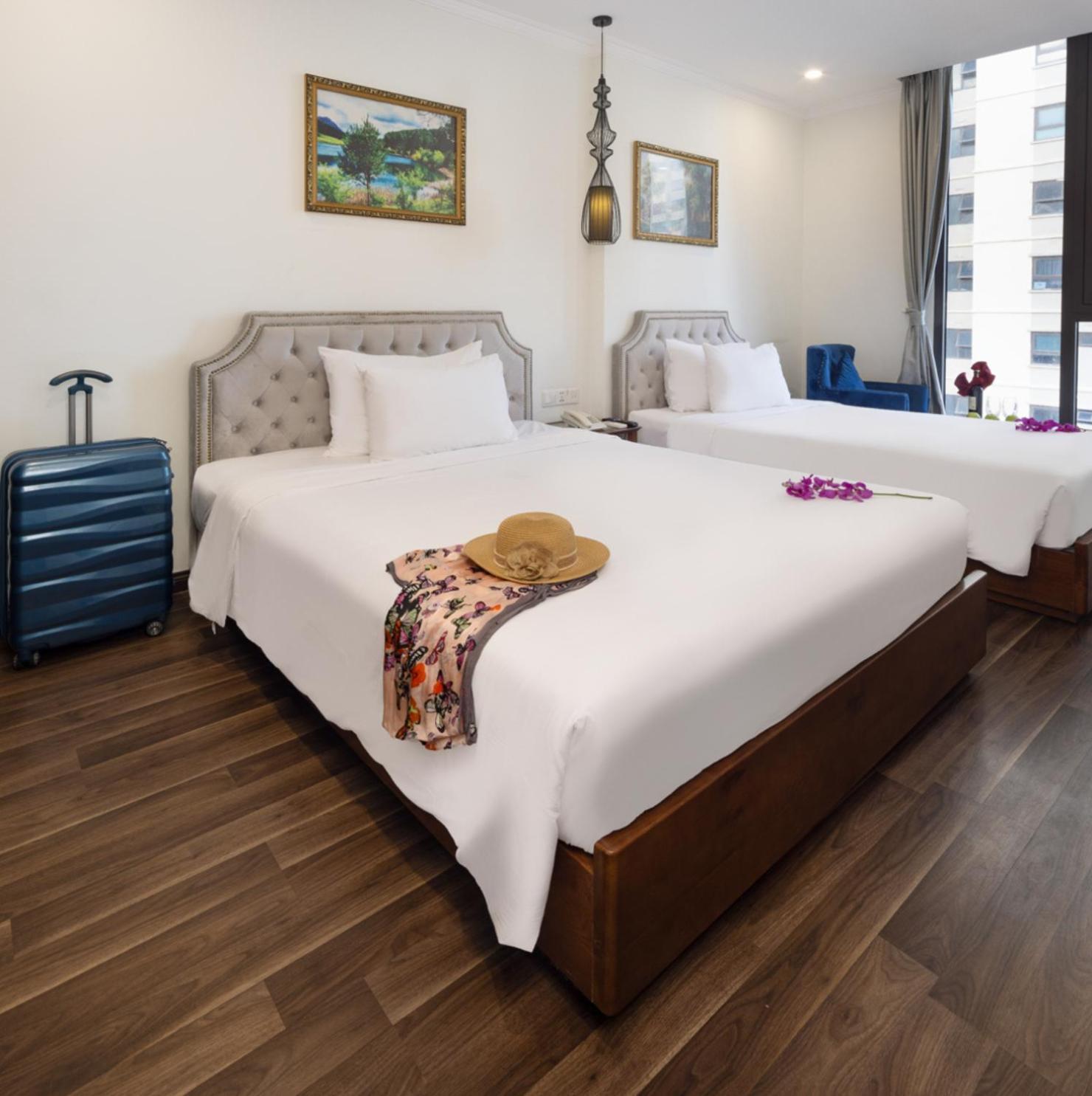Minh Chau Premium Hotel Danang Buitenkant foto