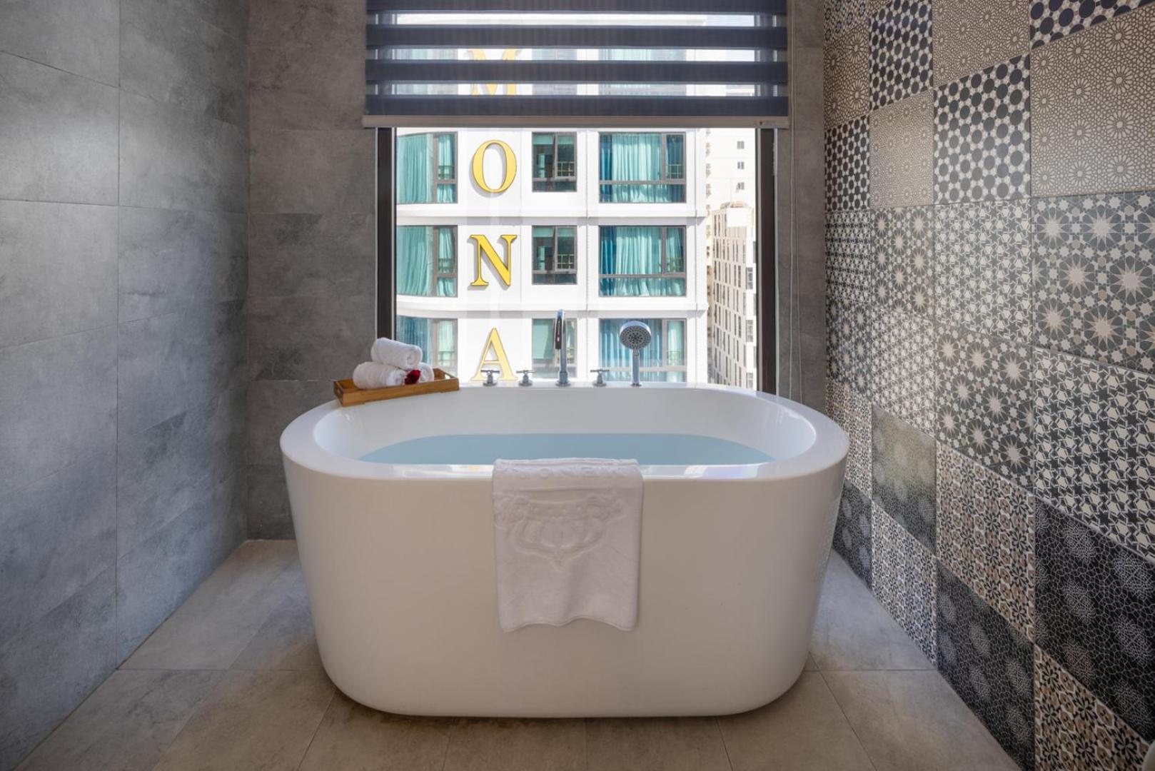 Minh Chau Premium Hotel Danang Buitenkant foto