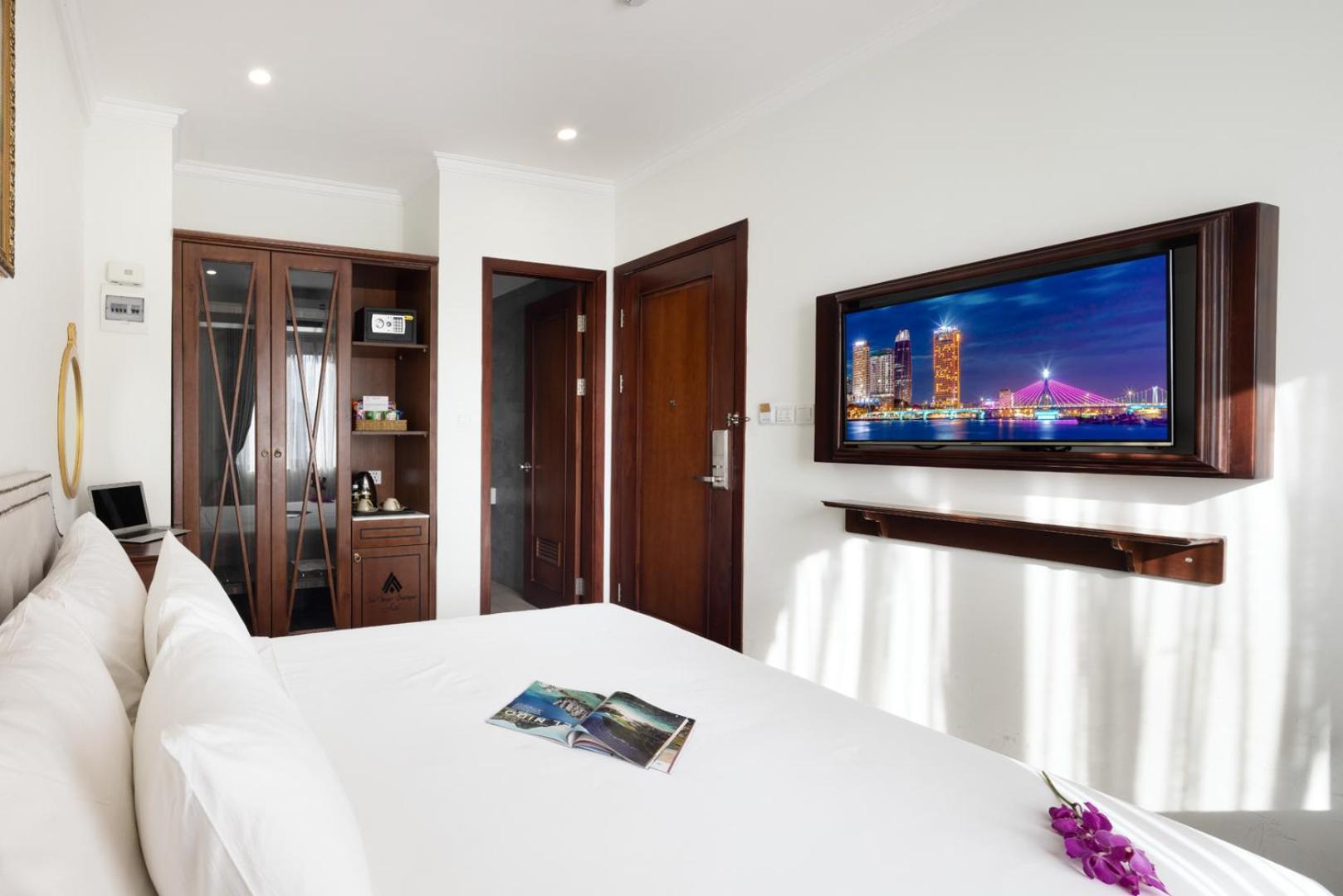 Minh Chau Premium Hotel Danang Buitenkant foto